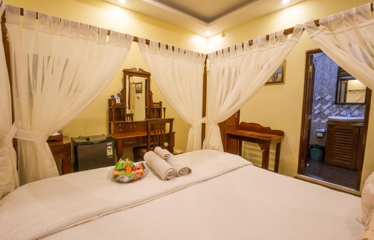 Hotel Cecil Колката Екстер'єр фото