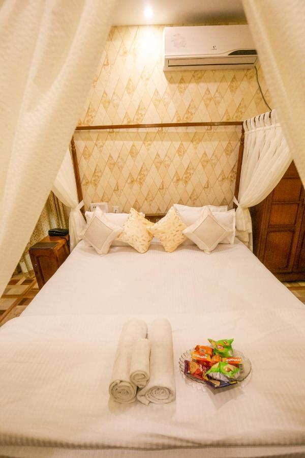 Hotel Cecil Колката Екстер'єр фото
