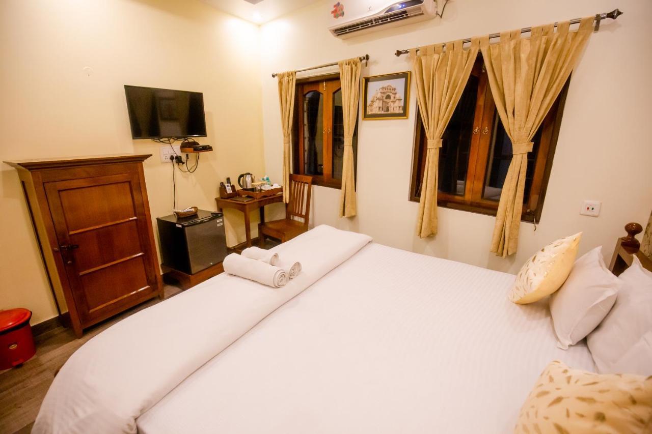 Hotel Cecil Колката Екстер'єр фото