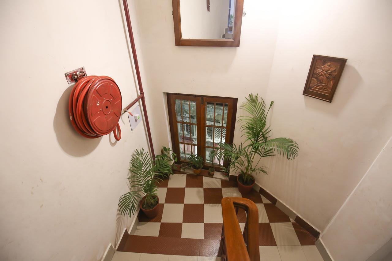 Hotel Cecil Колката Екстер'єр фото