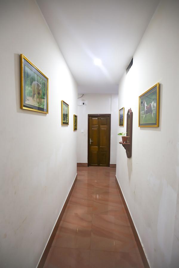 Hotel Cecil Колката Екстер'єр фото
